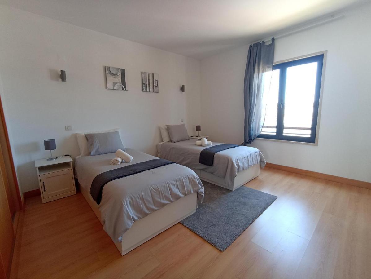 Modern Marina Apartment Lagos Ngoại thất bức ảnh