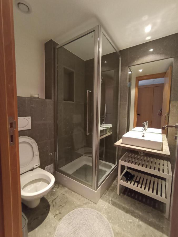 Modern Marina Apartment Lagos Ngoại thất bức ảnh